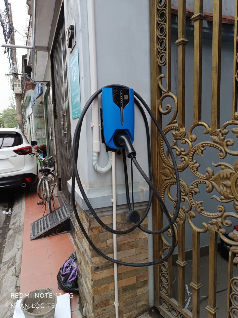 Lap Sac Oto Vinfast Tại Hai Phong (3)